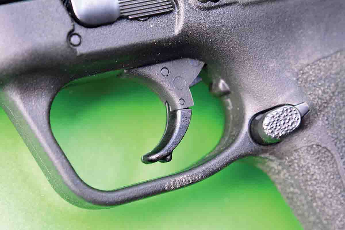 The M&P M2.0’s hinged trigger broke cleanly at 5 pounds, 5 ounces, which is outstanding when compared to other striker-fired pistols.